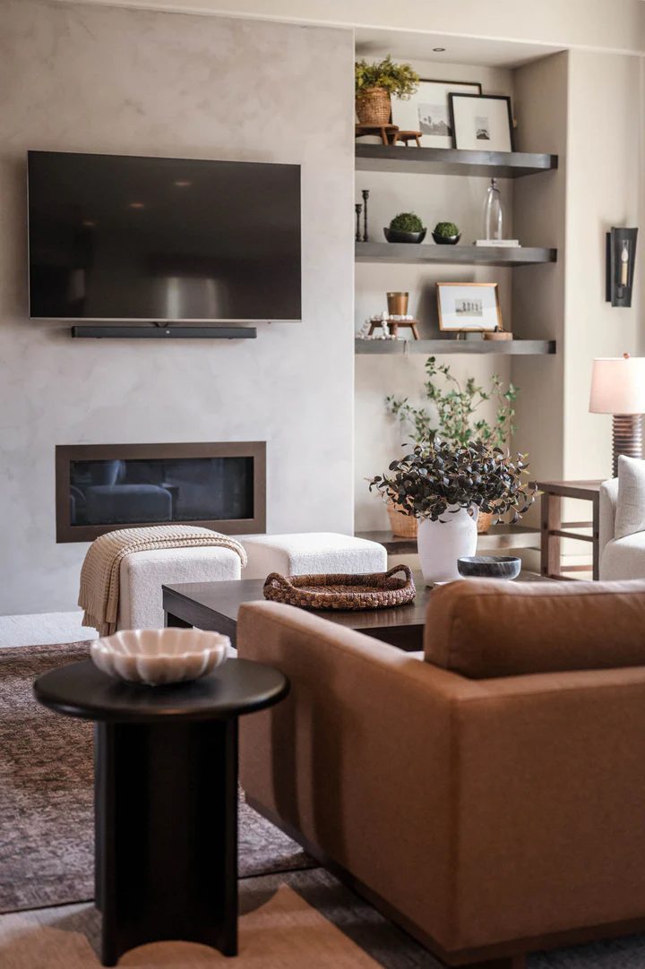 Limewash plaster living room wall with a matte finish